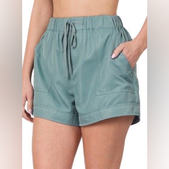 Zenana Outfitters Pants - Zenana Woven Drawstring Shorts M Seafoam Pockets New